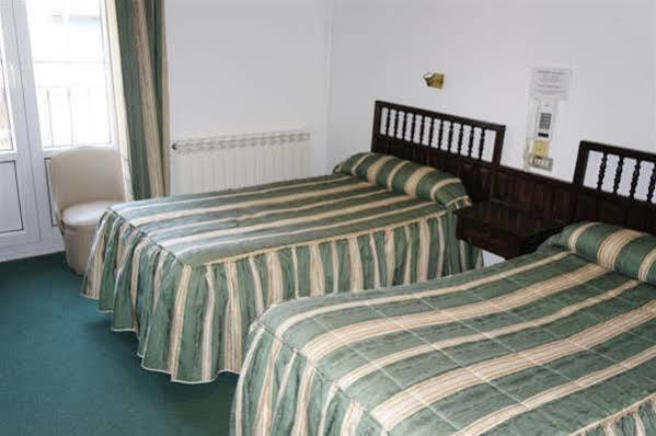 Hostal La Numantina Logroño Kültér fotó