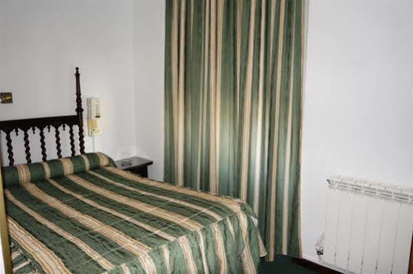 Hostal La Numantina Logroño Kültér fotó