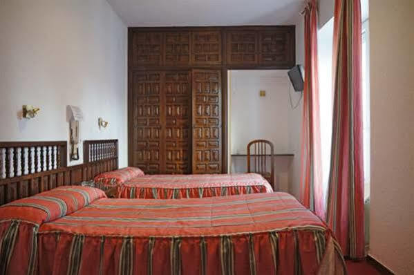 Hostal La Numantina Logroño Kültér fotó